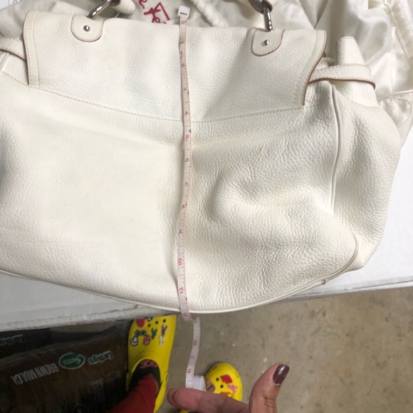 Ferragamo White Bag - Picture 9 of 16